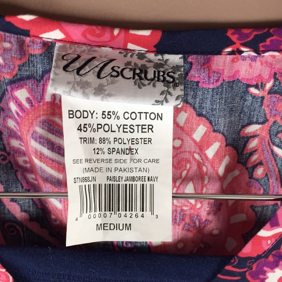Multi colored paisley scrub top by UA size medium - Picture 2 of 4
